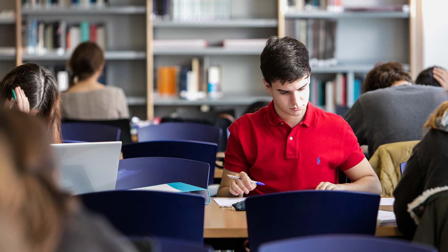 En el Centro Universitario Beato Luis Belda puedes estudiar el Grado en Psicología