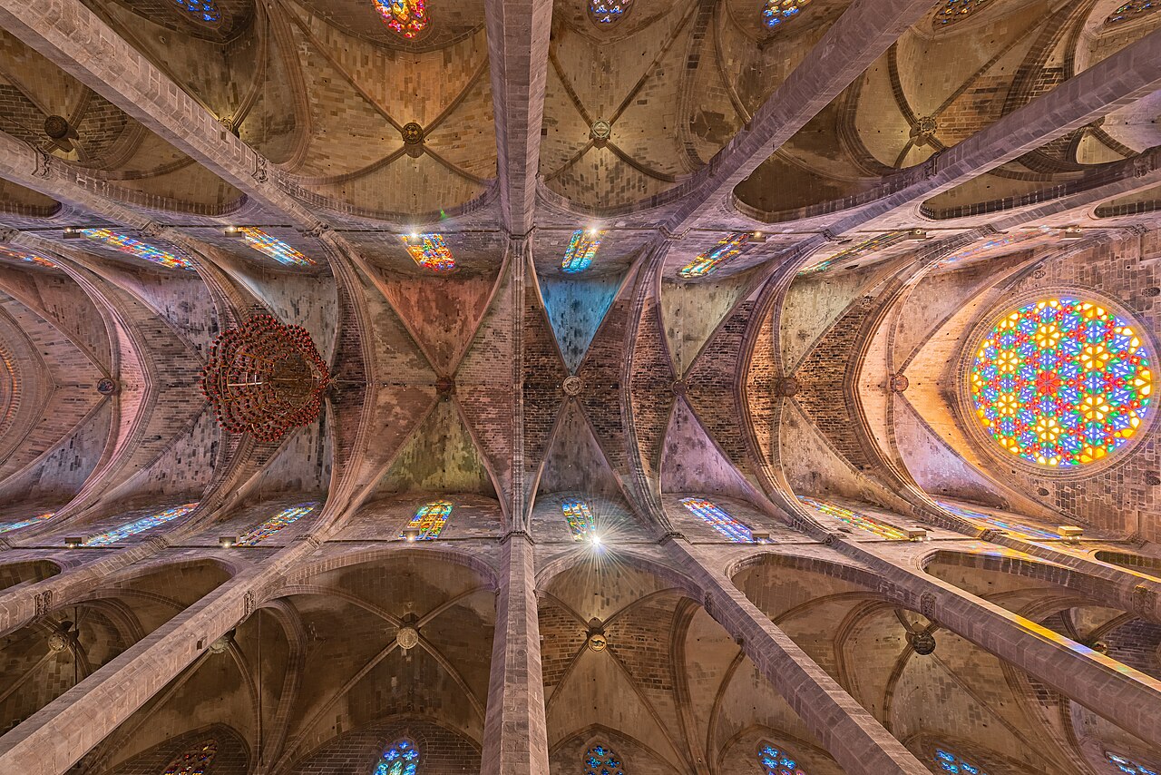 Lux vera: el rosetón que une naturaleza y divinidad